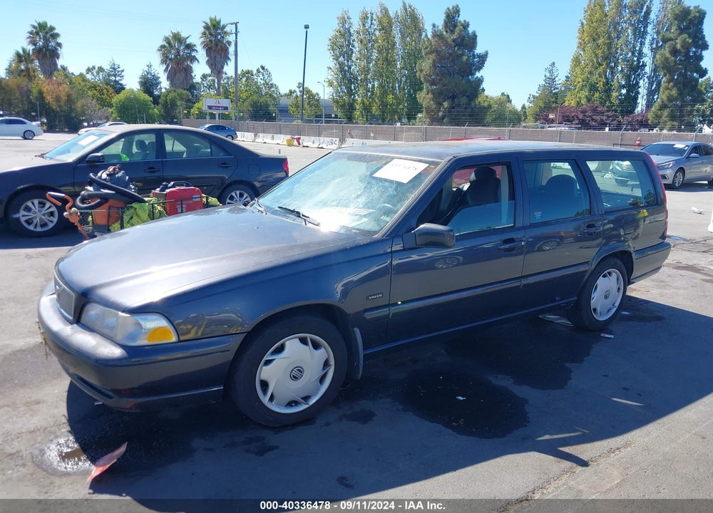 1998 VOLVO V70 VIN: YV1LW5548W2370463