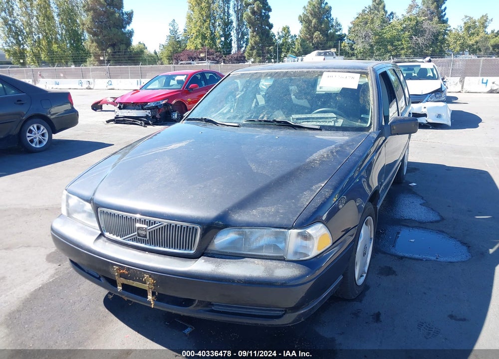 1998 VOLVO V70 VIN: YV1LW5548W2370463