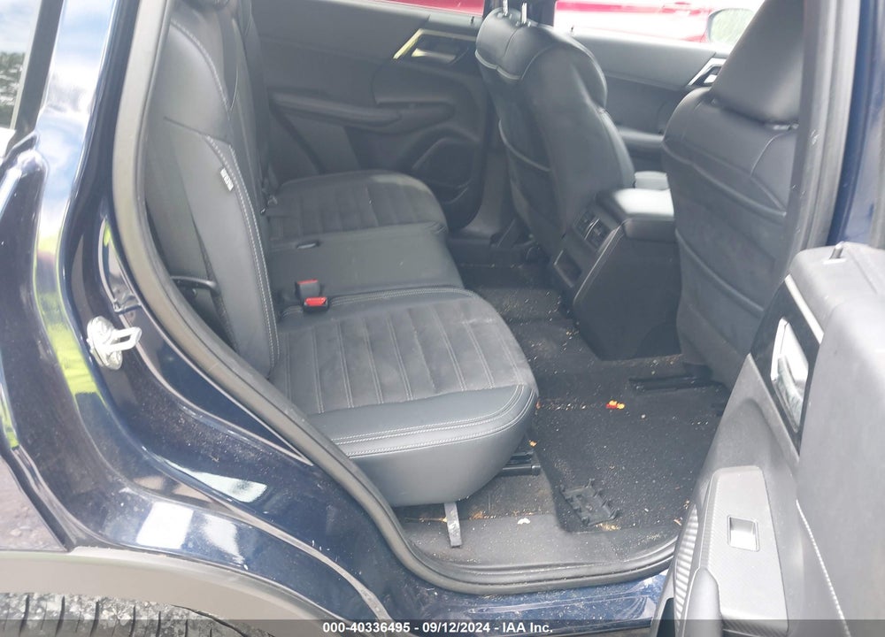 2024 MITSUBISHI OUTLANDER SE 2.5 2WD/SE BLACK EDITION S-AWC/SE BLACK EDITION W/PANO ROOF VIN: JA4J3VA8XRZ034530