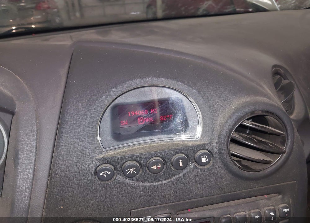 2004 PONTIAC GRAND PRIX GTP VIN: 2G2WR524241299261