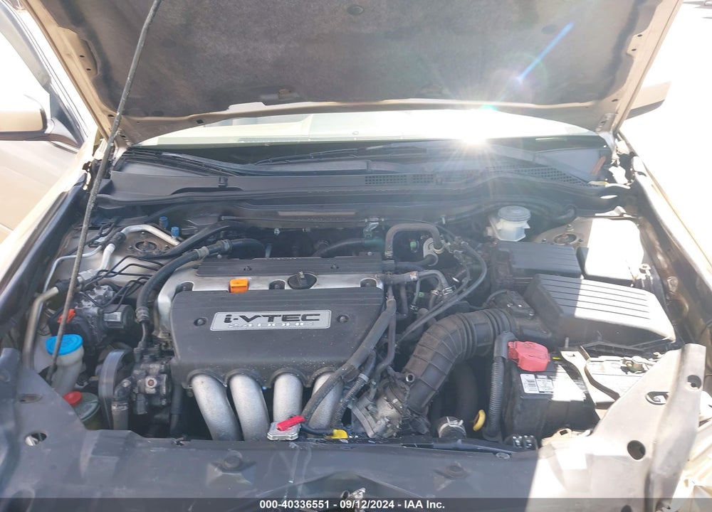 2005 HONDA ACCORD 2.4 EX VIN: 1HGCM56825A081212