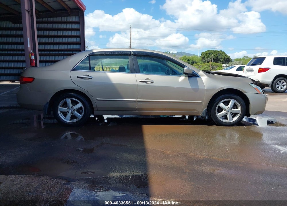 2005 HONDA ACCORD 2.4 EX VIN: 1HGCM56825A081212