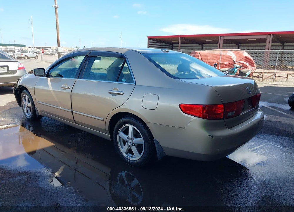 2005 HONDA ACCORD 2.4 EX VIN: 1HGCM56825A081212