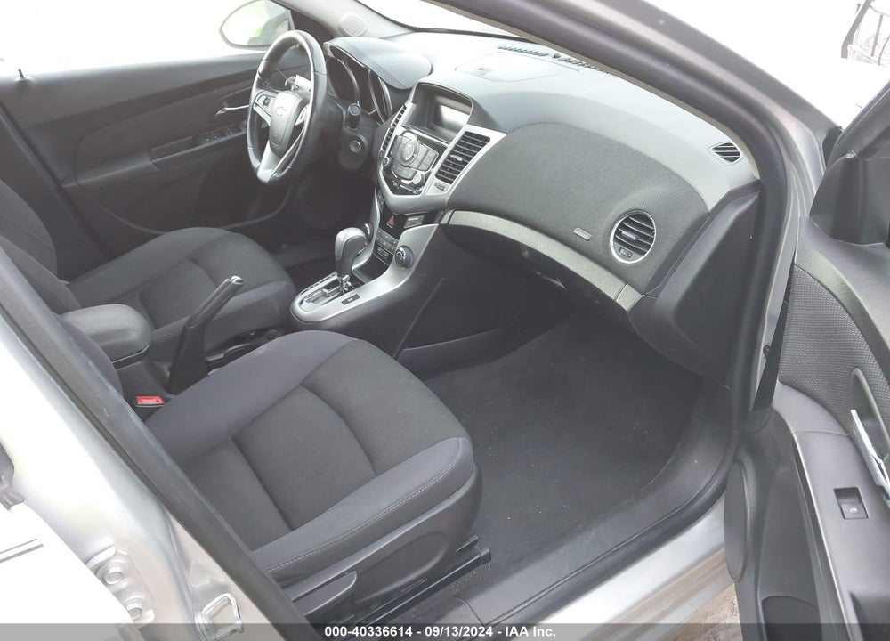 2014 CHEVROLET CRUZE 1LT AUTO VIN: 1G1PC5SB0E7466388
