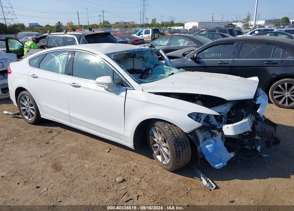 2017 FORD FUSION SE VIN: 3FA6P0HD9HR317354