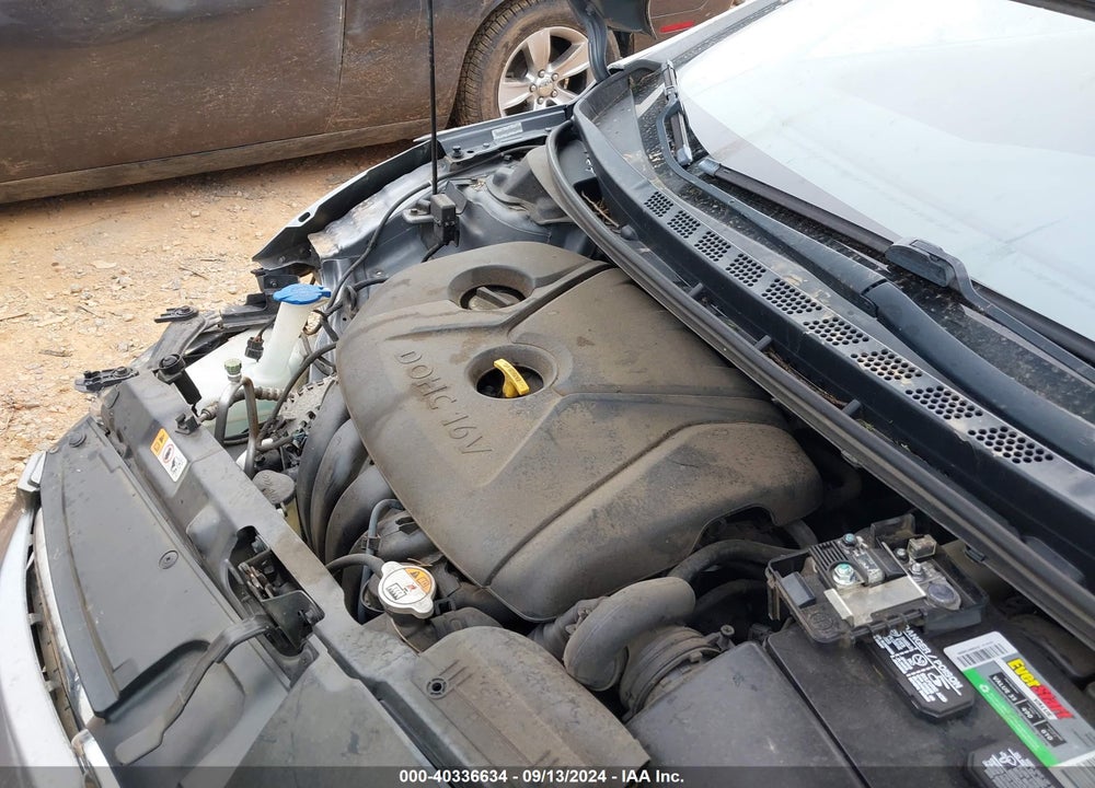 2013 HYUNDAI ELANTRA LIMITED VIN: KMHDH4AE7DU757631