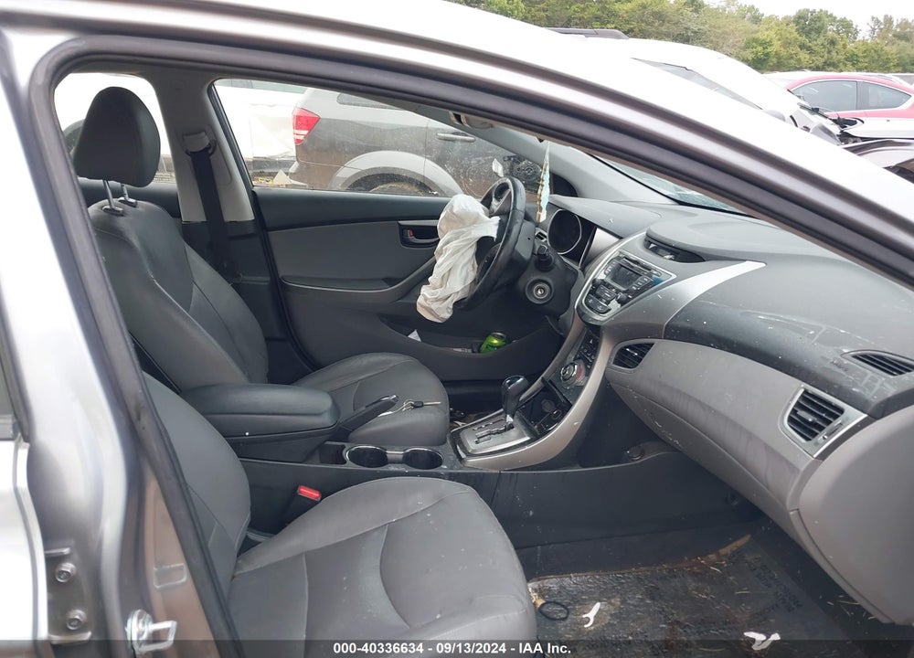 2013 HYUNDAI ELANTRA LIMITED VIN: KMHDH4AE7DU757631
