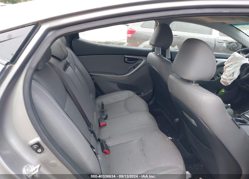 2013 HYUNDAI ELANTRA LIMITED VIN: KMHDH4AE7DU757631