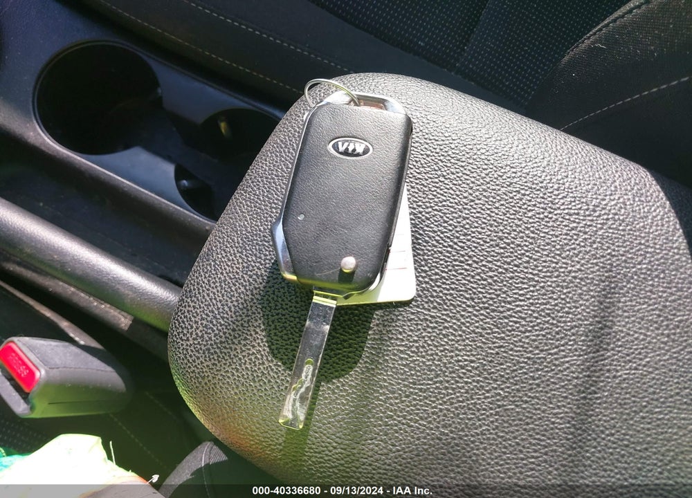 2020 KIA FORTE LXS VIN: 3KPF24AD1LE205142