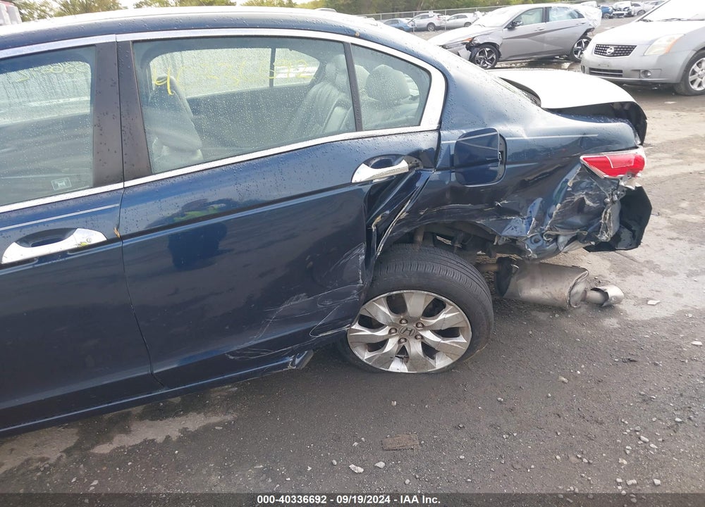 2010 HONDA ACCORD 3.5 EX-L VIN: 5KBCP3F84AB017296