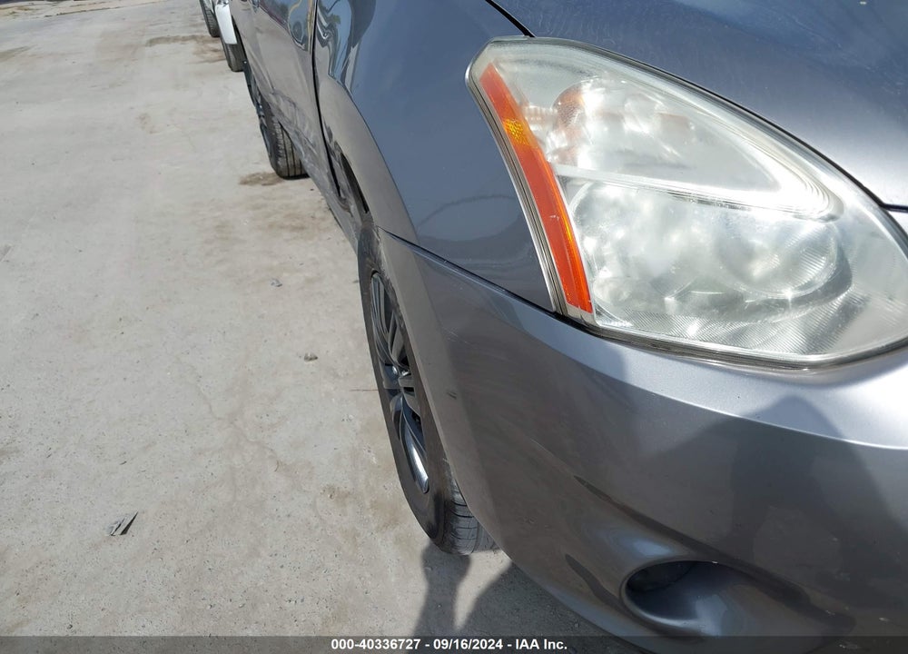 2013 NISSAN ROGUE S VIN: JN8AS5MV6DW126324