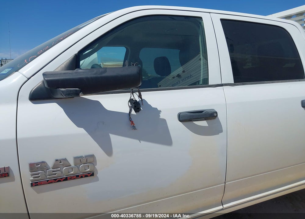 2018 RAM 3500 TRADESMAN  4X4 8' BOX VIN: 3C63R3GJ9JG393150