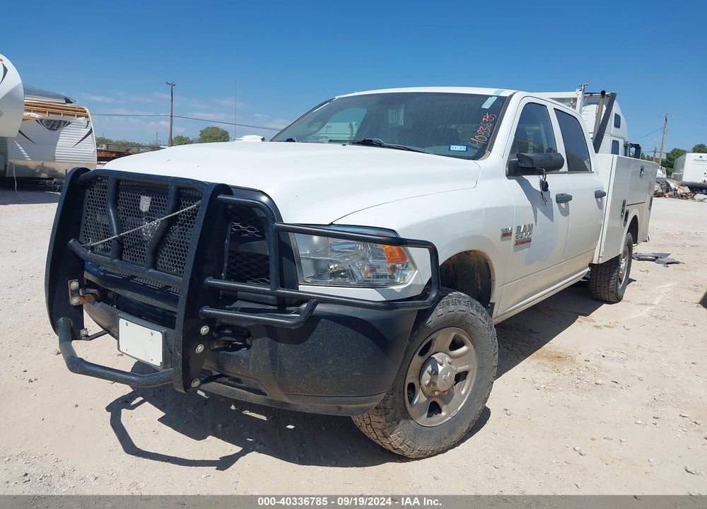 2018 RAM 3500 TRADESMAN  4X4 8' BOX VIN: 3C63R3GJ9JG393150