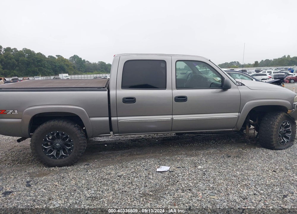 2007 GMC SIERRA 1500 CLASSIC SLE2 VIN: 2GTEK13Z871108817