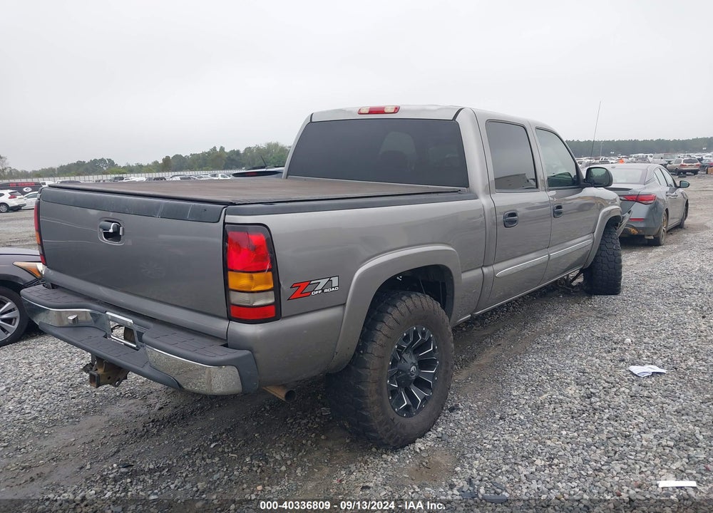 2007 GMC SIERRA 1500 CLASSIC SLE2 VIN: 2GTEK13Z871108817