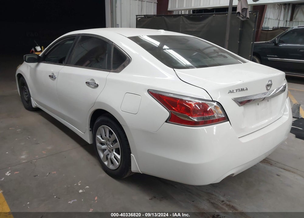 2015 NISSAN ALTIMA 2.5 S VIN: 1N4AL3AP1FN877929