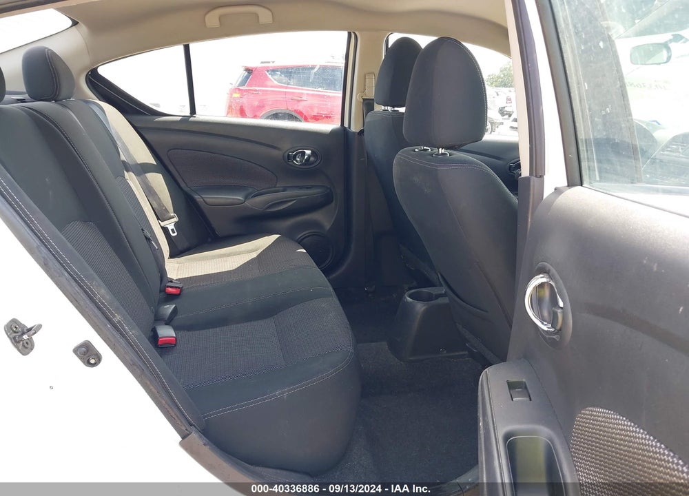 2018 NISSAN VERSA 1.6 SV VIN: 3N1CN7AP4JL852300