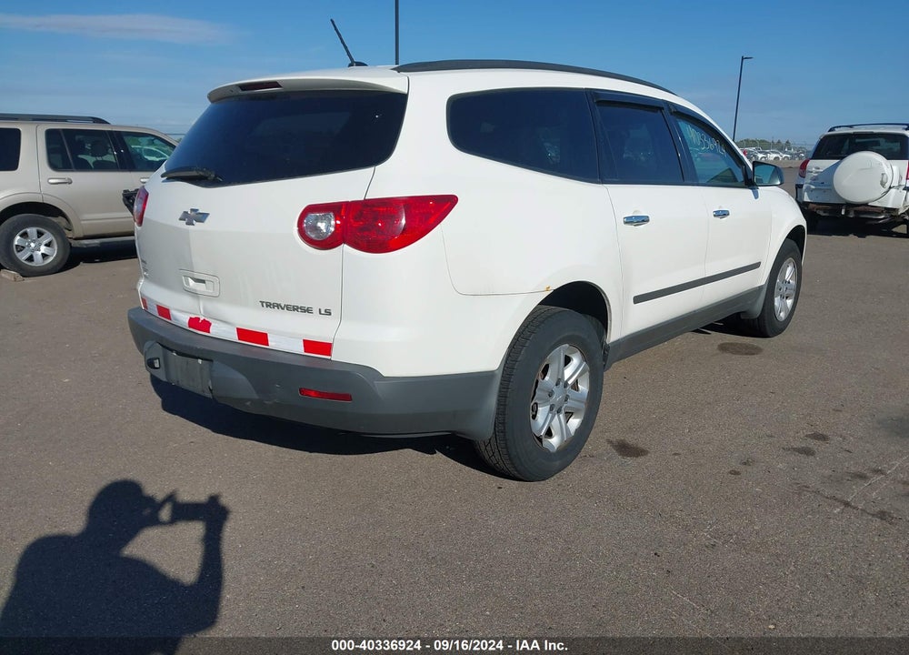 2012 CHEVROLET TRAVERSE LS VIN: 1GNKVFED6CJ184777