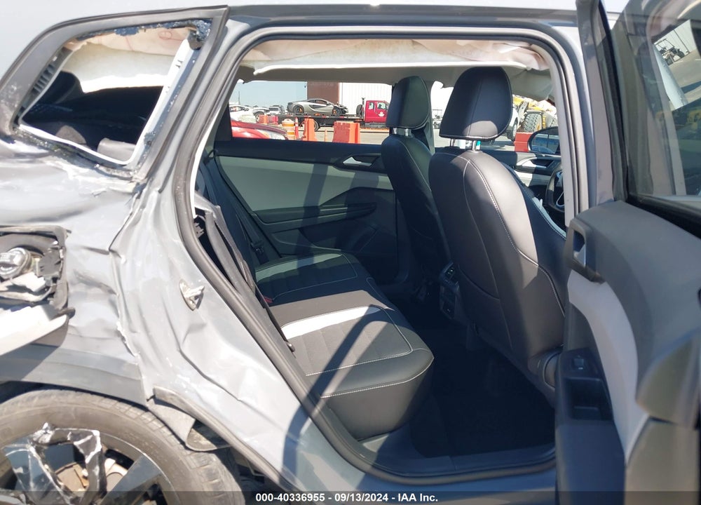 2022 VOLKSWAGEN TAOS 1.5T SEL VIN: 3VV1X7B26NM014756