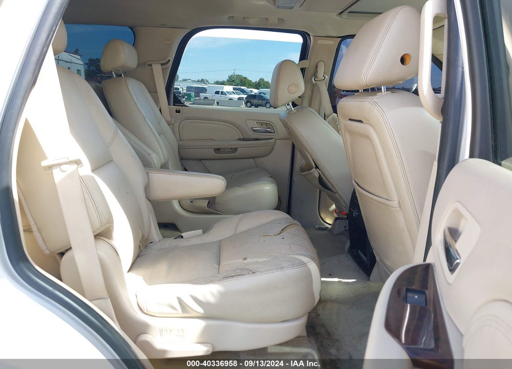 2007 CADILLAC ESCALADE STANDARD VIN: 1GYEC63887R317347