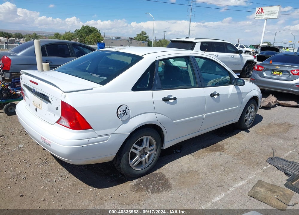 2000 FORD FOCUS SE VIN: 1FAFP3437YW382294