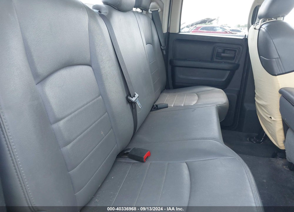 2016 RAM 1500 TRADESMAN VIN: 1C6RR6FG9GS376433