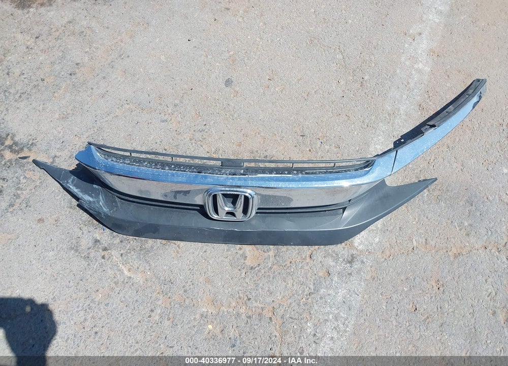 2017 HONDA CIVIC LX VIN: 19XFC2F51HE012029