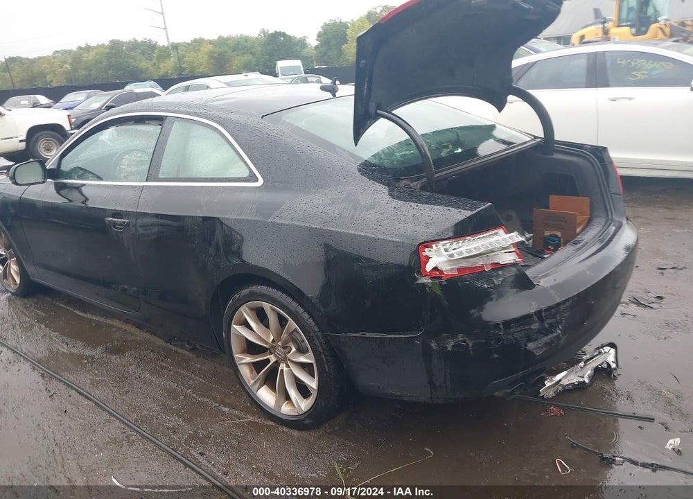2013 AUDI A5 2.0T PREMIUM VIN: WAUVFAFR0DA000786