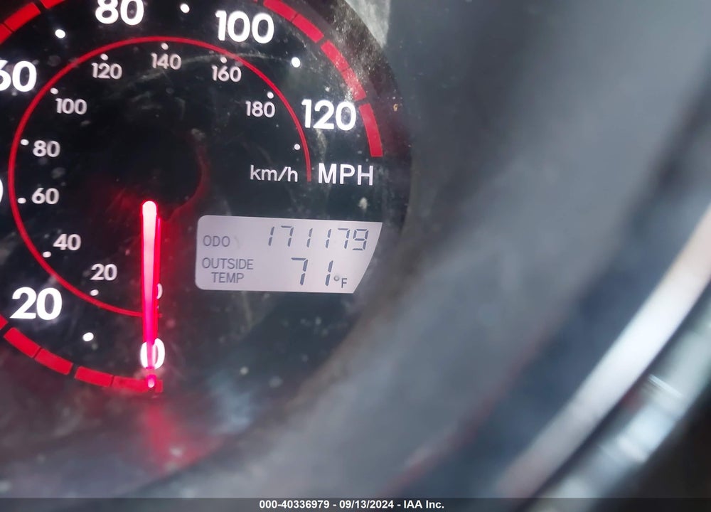 2008 PONTIAC VIBE VIN: 5Y2SL658X8Z416601