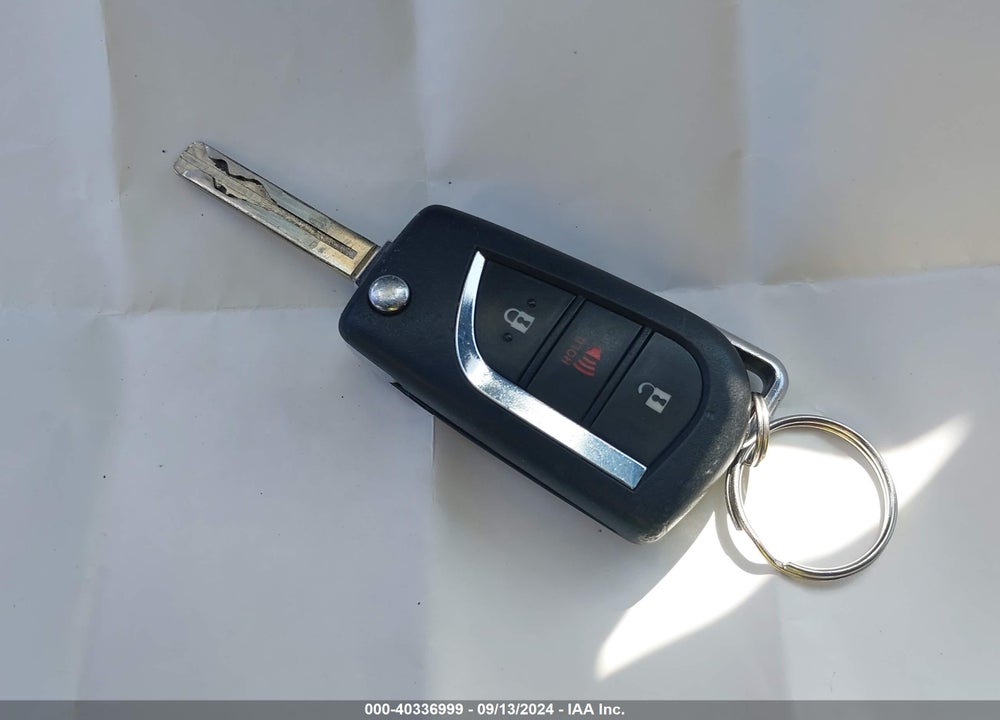 2019 TOYOTA RAV4 HYBRID LE VIN: JTMMWRFV9KD019052