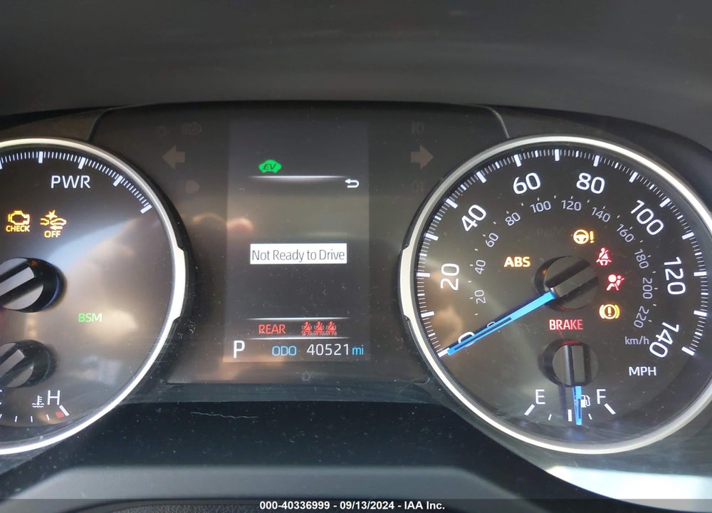 2019 TOYOTA RAV4 HYBRID LE VIN: JTMMWRFV9KD019052