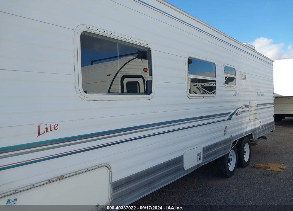 2002 DUTCHMEN LITE SERIES VIN: 47CT10N202M410795