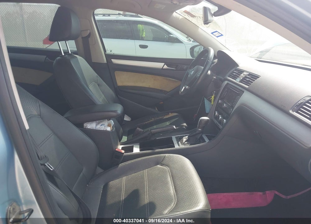 2012 VOLKSWAGEN PASSAT 2.5L SE VIN: 1VWBH7A34CC060673