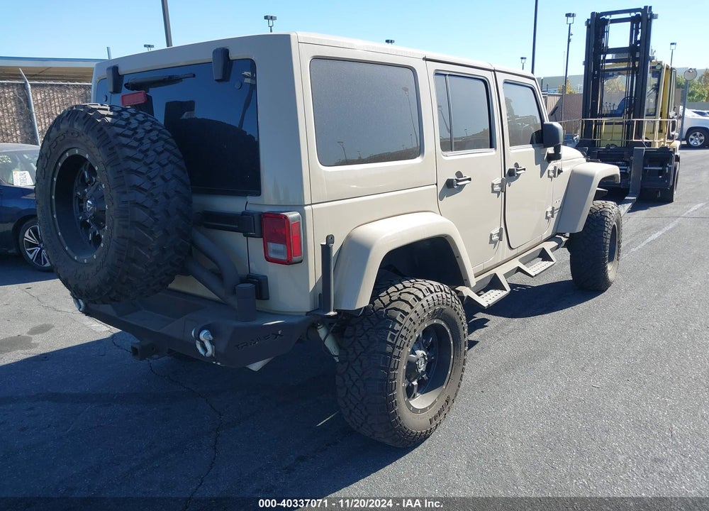 2016 JEEP WRANGLER UNLIMITED SAHARA VIN: 1C4HJWEG0GL289575