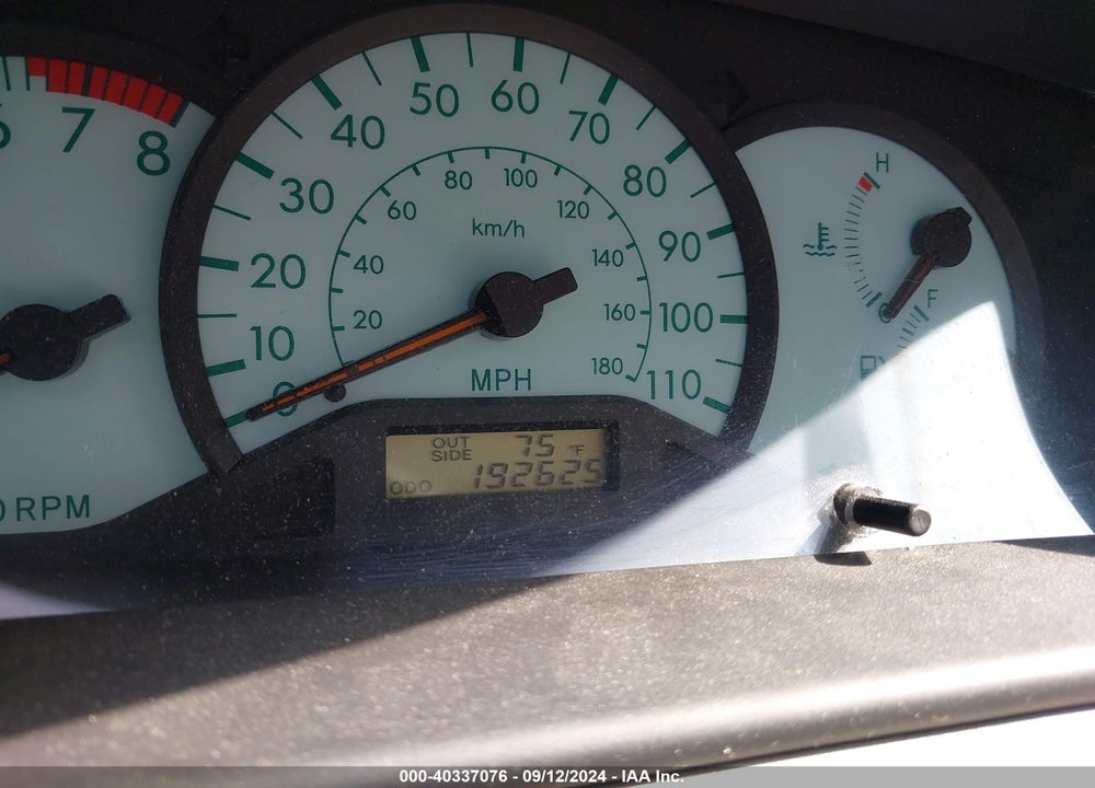 2003 TOYOTA COROLLA LE VIN: 1NXBR32EX3Z040815
