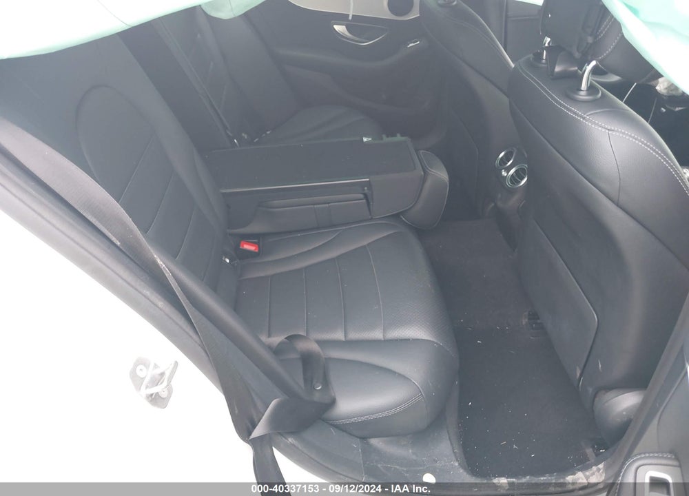 2020 MERCEDES-BENZ C 300 VIN: WDDWF8DBXLR557118