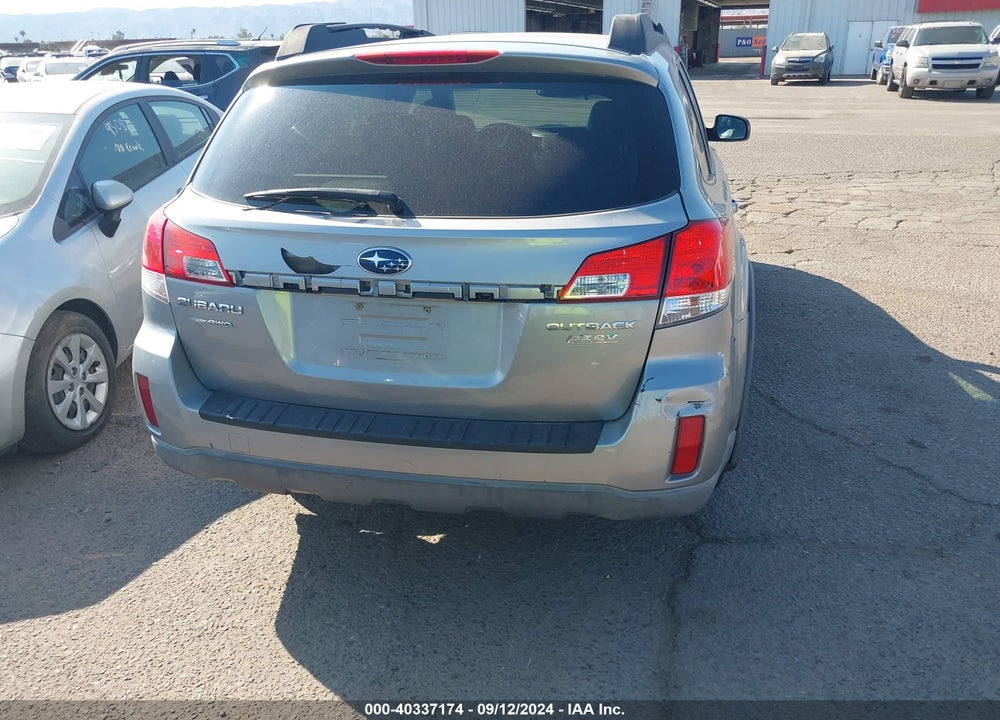 2010 SUBARU OUTBACK 2.5I LIMITED VIN: 4S4BRBKCXA3355531