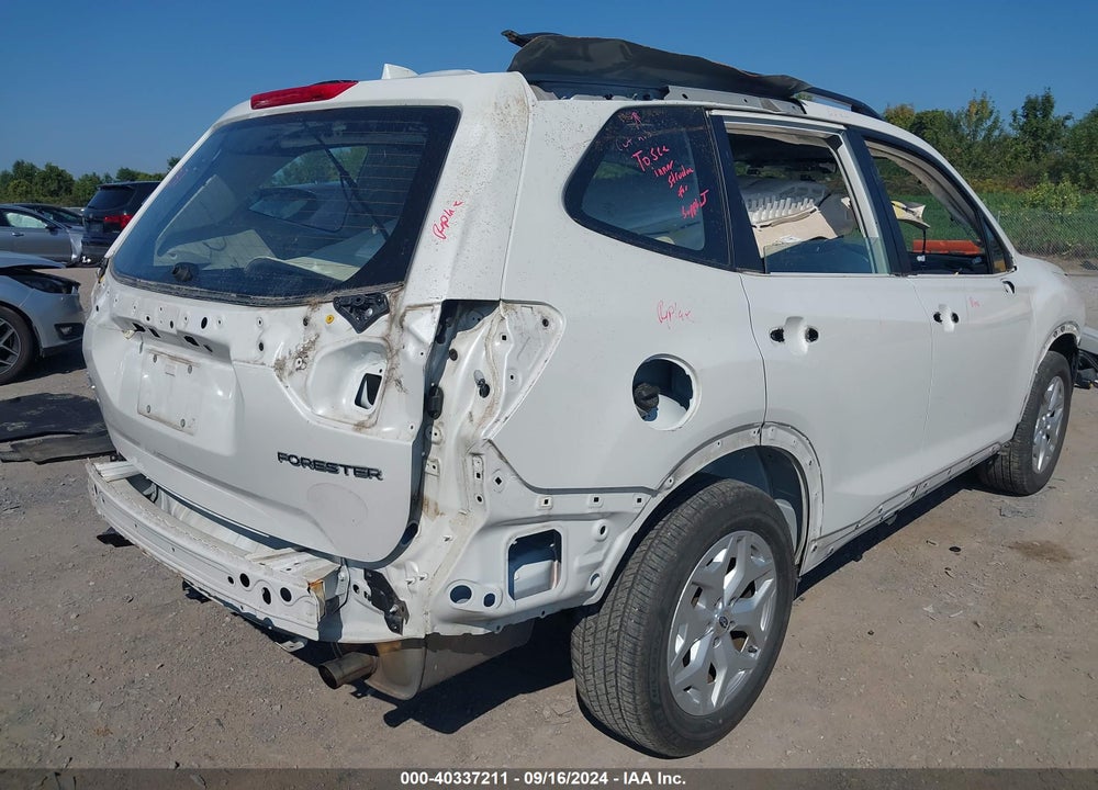 2021 SUBARU FORESTER VIN: JF2SKADC3MH457441