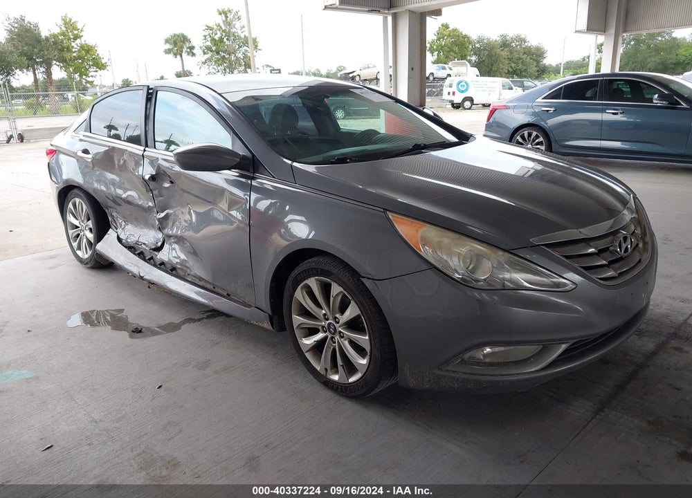 2013 HYUNDAI SONATA SE VIN: 5NPEC4AC8DH794641