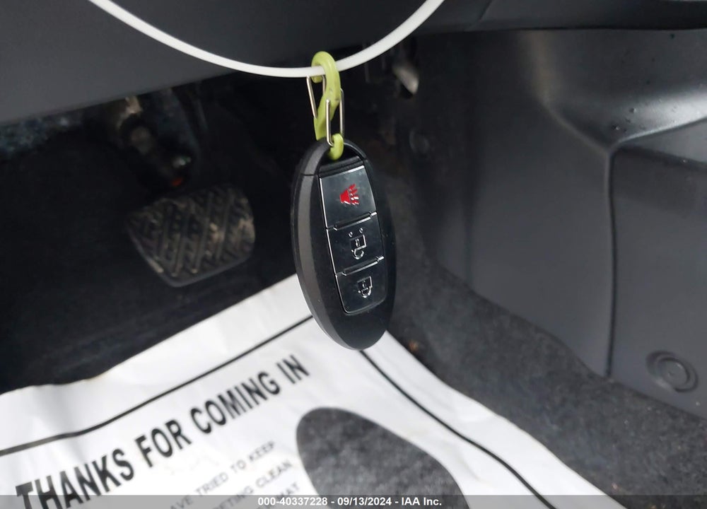 2015 NISSAN VERSA NOTE SL VIN: 3N1CE2CPXFL444651