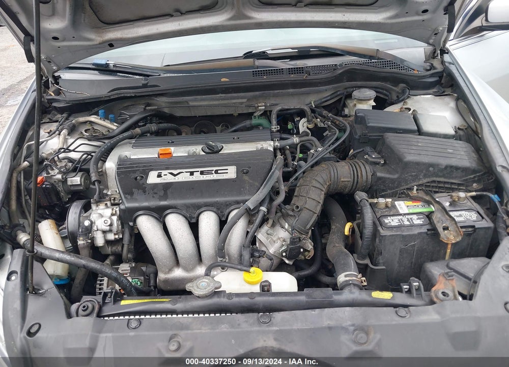 2005 HONDA ACCORD 2.4 LX VIN: 1HGCM56485L003714