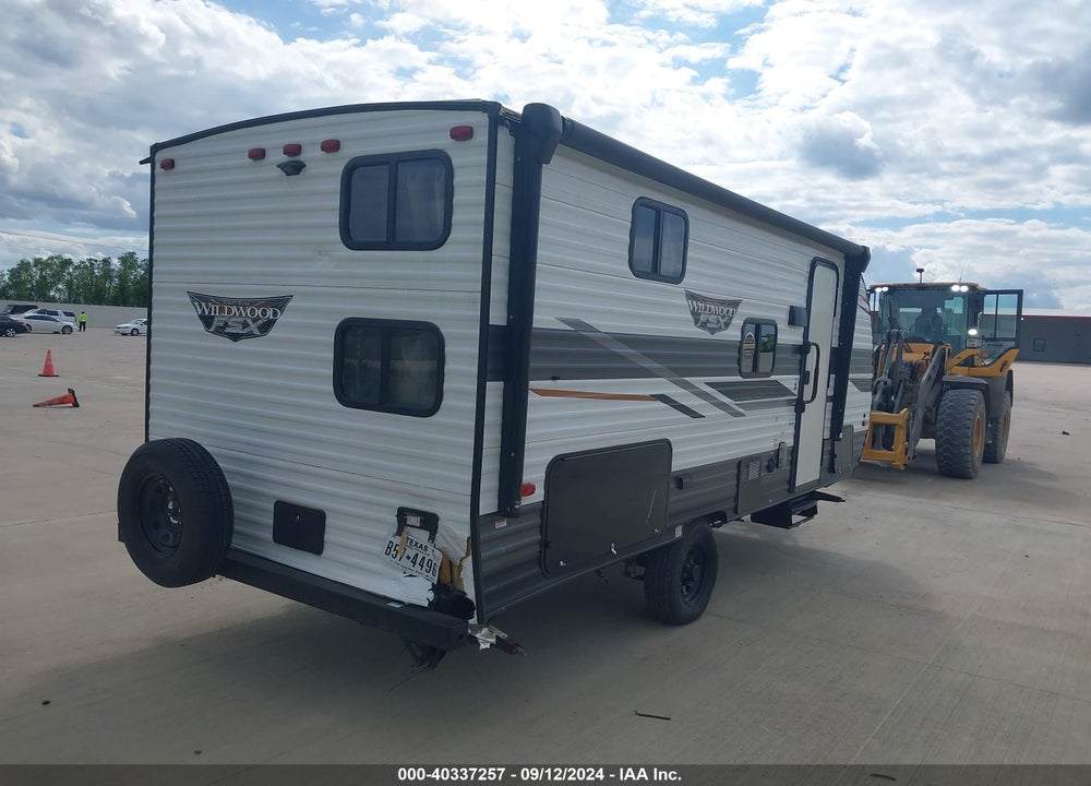 2022 FOREST RIVER WILDWOOD FSX VIN: 5ZT2WDGC0NN500750