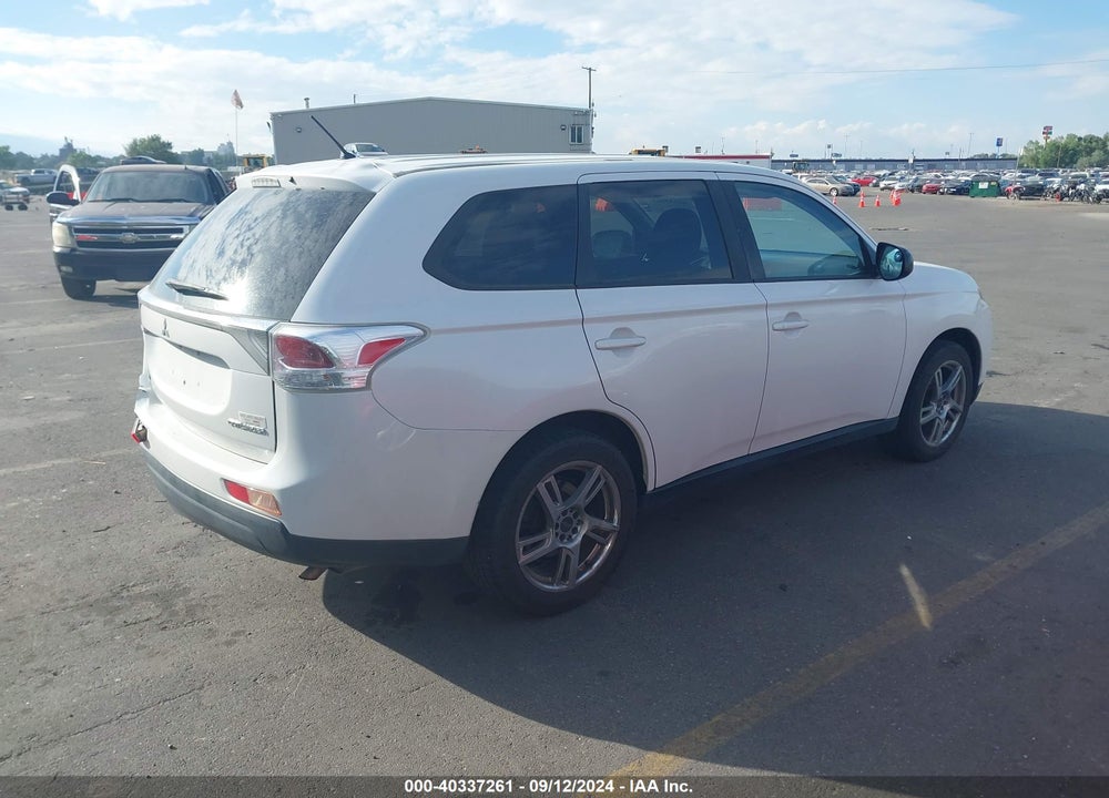 2014 MITSUBISHI OUTLANDER ES VIN: JA4AD2A36EZ004970