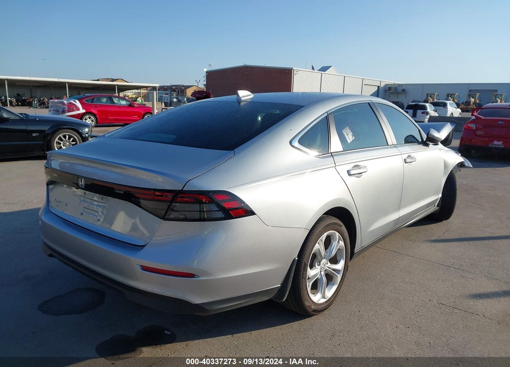 2024 HONDA ACCORD LX VIN: 1HGCY1F23RA023883