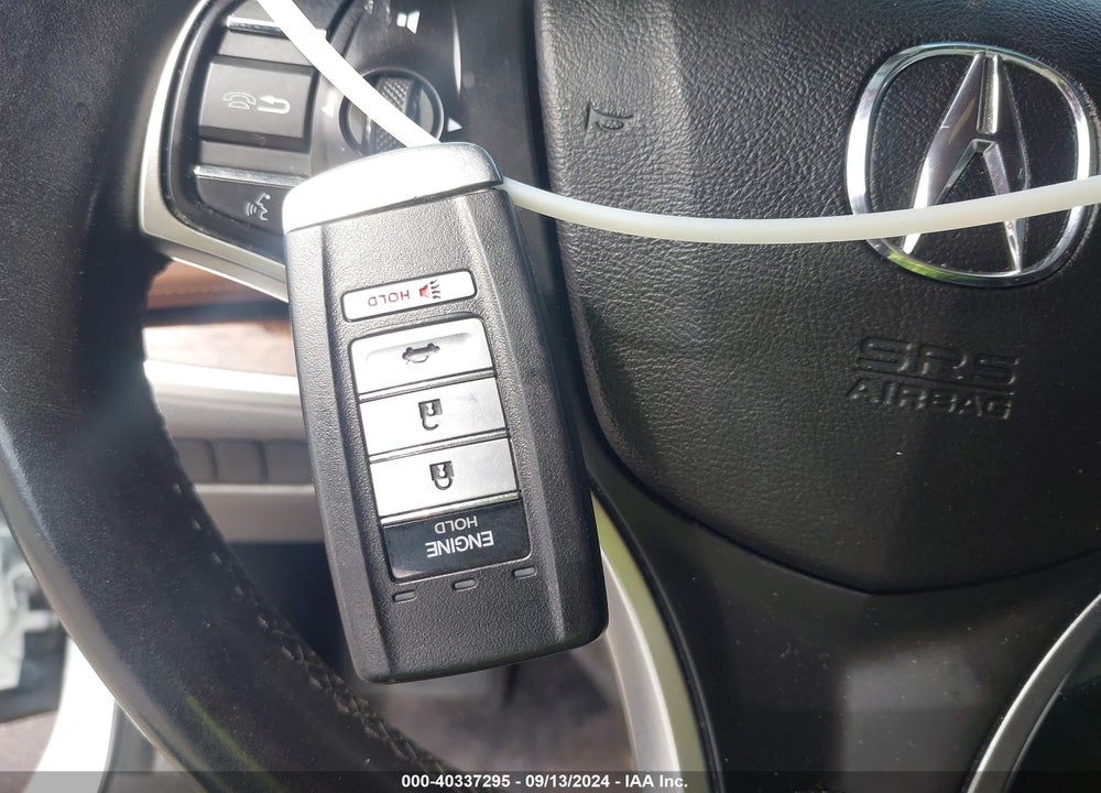 2018 ACURA RLX VIN: JH4KC1F5XJC000045