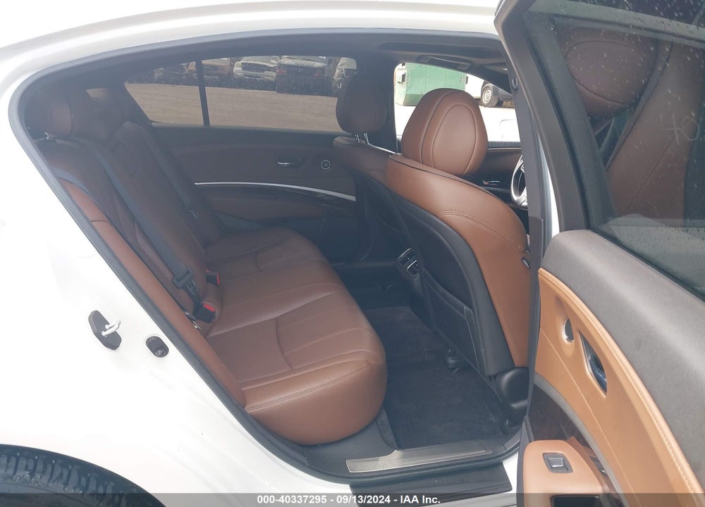 2018 ACURA RLX VIN: JH4KC1F5XJC000045