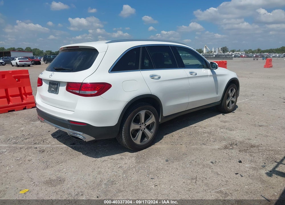 2016 MERCEDES-BENZ GLC 300 VIN: WDC0G4JB3GF056972