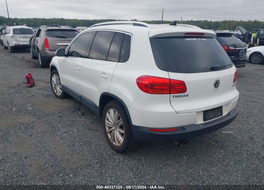 2013 VOLKSWAGEN TIGUAN SE VIN: WVGAV3AX7DW561362