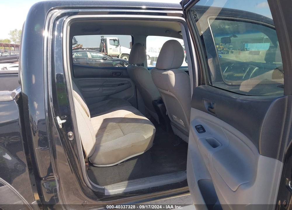 2015 TOYOTA TACOMA VIN: 5TFJU4GN4FX083577