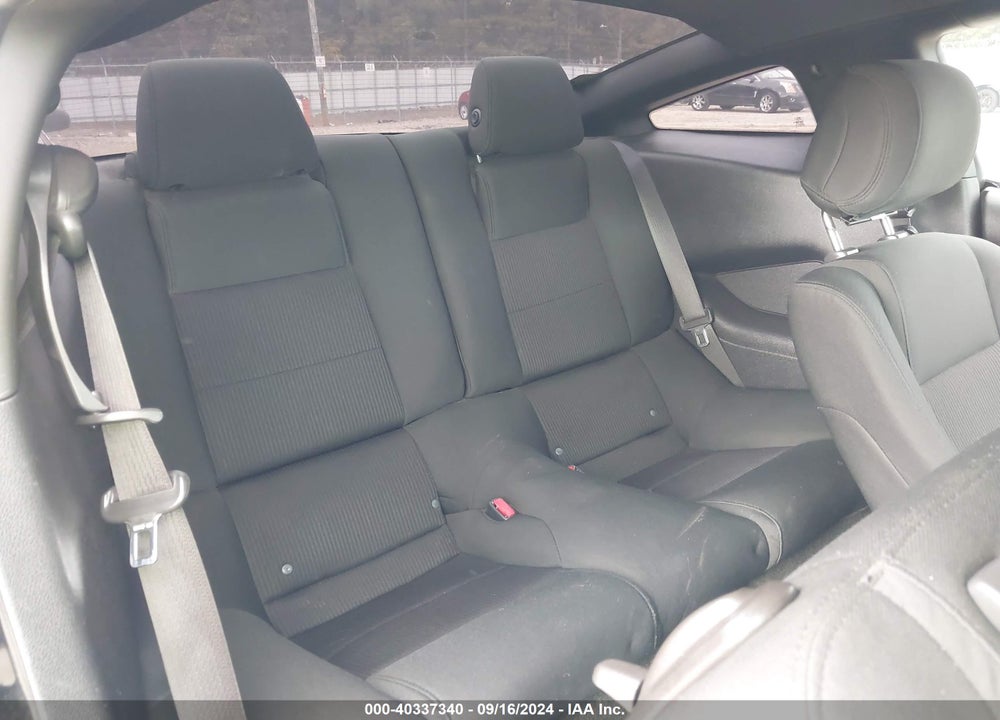 2014 FORD MUSTANG V6 VIN: 1ZVBP8AM2E5334705